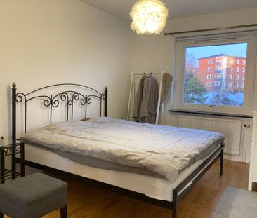 Basungatan, Västra Frölunda - Photo 2