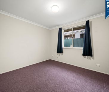 Neat 2 Bedroom Home With Convenience At Your Door! - Photo 2