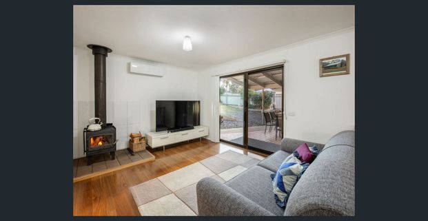 Neat, Modern & Conveniently Located - Photo 1