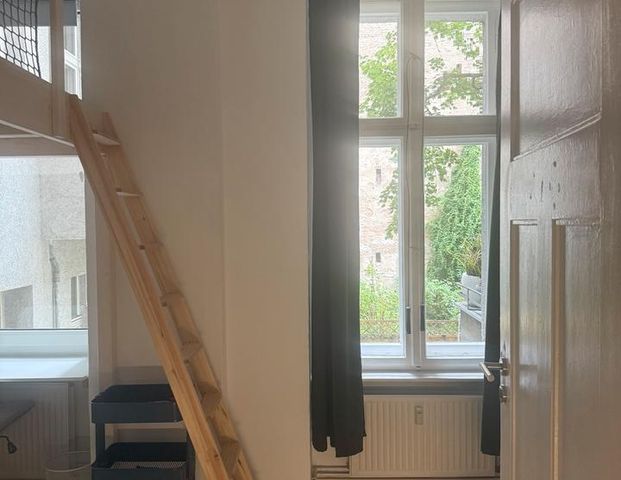 Auf Zeit ! Zentrale Altbau-Maisonette mit eigenem Garten - Photo 1