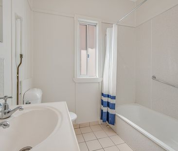 One Bedroom Duplex - Good Location - Photo 6