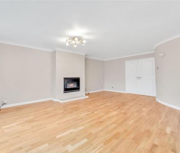 4 bedroom detached house to rent - Photo 3