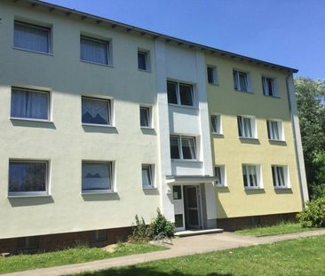 Erdgeschoß-Wohnung mit Balkon in Sieker zu vermieten - Foto 2