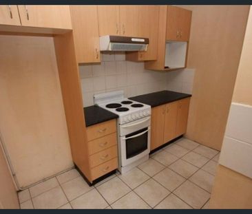 2 BEDROOM APARTMENT - Photo 1