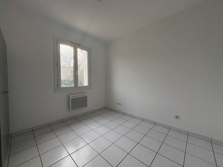 Appartement T2 LA COURONNE - Photo 3