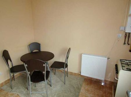 Apartament 2 camere, 70 mp, decomandat, parcare, zona Lidl - Photo 5
