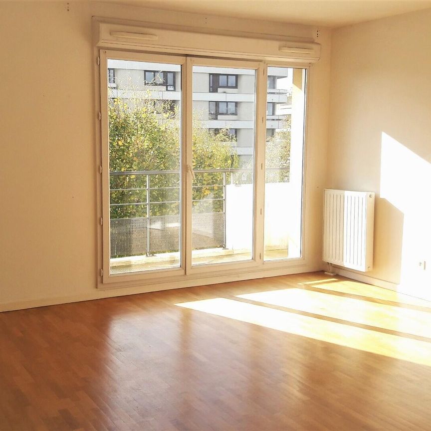 location Appartement T2 DE 45.45m² À ELANCOURT - Photo 1