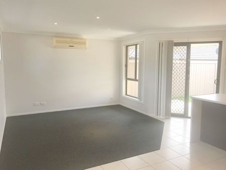 Stylish Modern Home Close to Everything - Photo 2