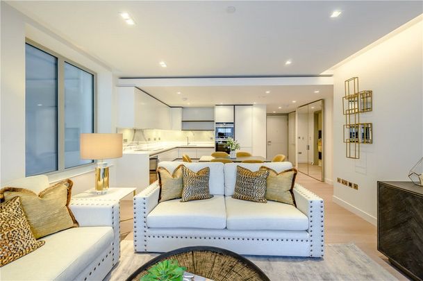 A newly built 3 bedroom apartment available furnished or unfurnished. The building has a plethora of amenities including a cinema, 24 hour concierge, swimming pool and gym. - Photo 1