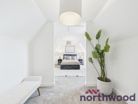 3 bedroom mews to rent - Photo 4