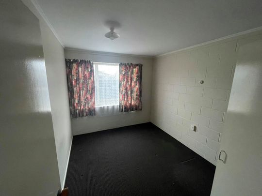 4/10 Eason Street, Victoria - Photo 1