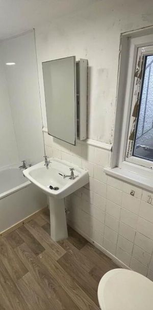 133b Main Street, Larne, BT40 1HJ - Photo 1
