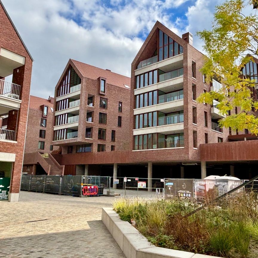 Project - Appartement te huur - Photo 1