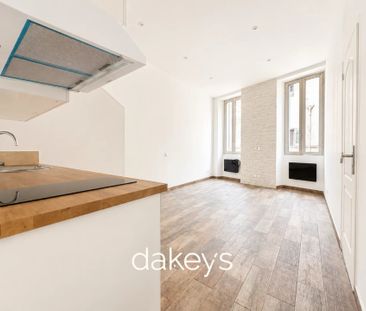 Location Appartement 2 pièces 30m² MARSEILLE 5ème - Photo 2