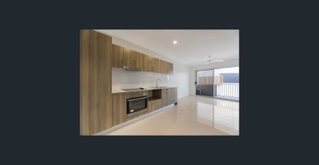 Modern low maintenance living right near the beach - Photo 4