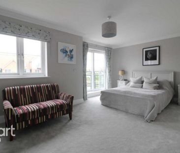 3 bedroom terraced house to rent - Photo 5