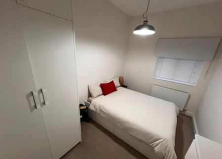 2 bedroom apartment to rent - Photo 5