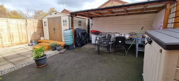 2 bedroom detached bungalow to rent - Photo 1