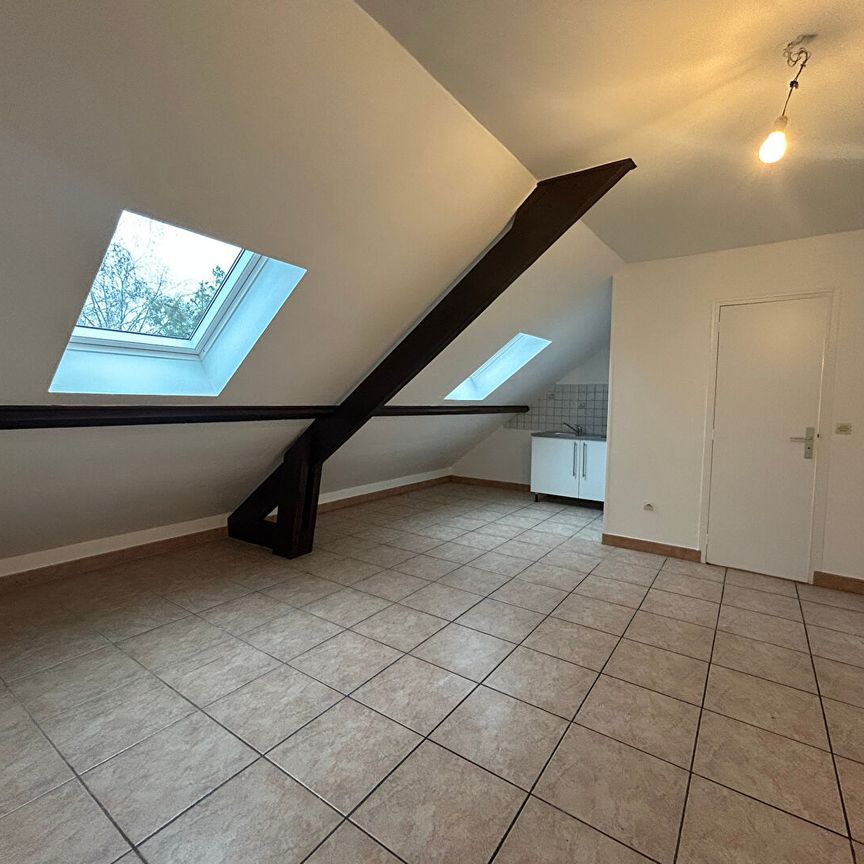 Location Appartement 3 pièces 28m² - Photo 1