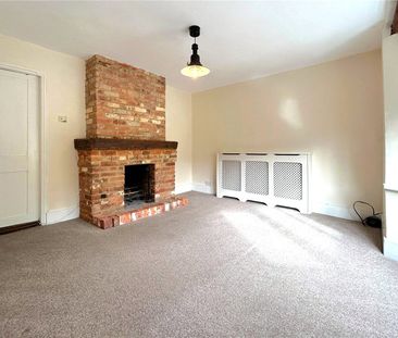 Newnham Road, Hook, Hampshire, RG27 - Photo 5