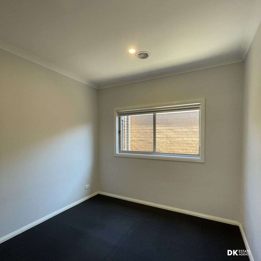 IDEAL FAMILY Home in Tarneit - Photo 1