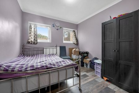 2 bedroom Flat To Let Total Size: 711 SQ FT - Photo 5