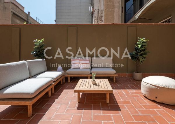 Modern and Fully Serviced 2 Bedroom Apartment with Huge Private Terrace