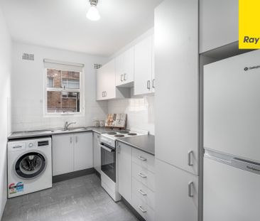 2 bedroom unit is located in the heart of Epping - Photo 6