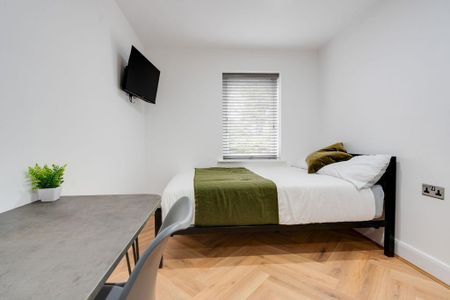 6 bedroom house to rent - Photo 3