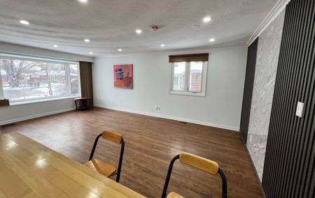 For Lease - 16 Denver (MAIN) Place, Toronto, Ontario - Photo 2