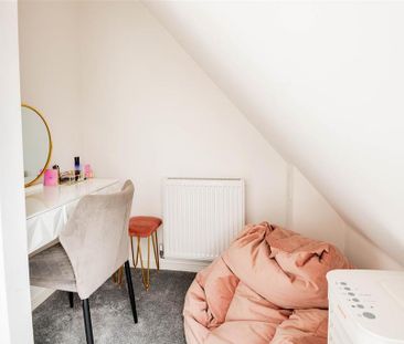 4 bedroom detached house to rent - Photo 6