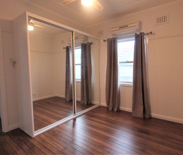 2 Bedroom Home with Sunroom, In A Great Position - Photo 4