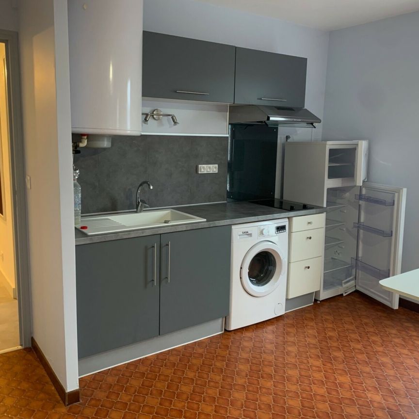 Location Appartement 1 pièce 34m² CAHORS 46000 - Photo 1
