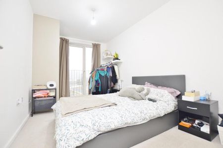 2 bedroom flat to rent - Photo 5