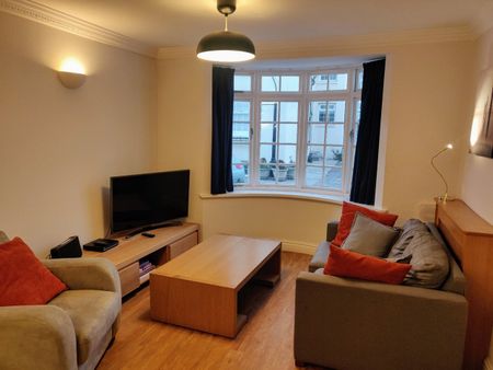 3 Bed Terraced House, Brunswick Mews, BN3 - Photo 4