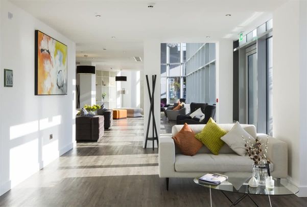 New Bridge Street Salford M3 - Photo 1