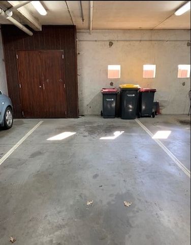 Apartment Living - Photo 3