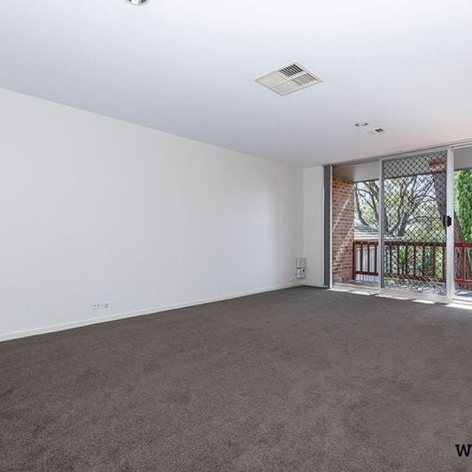 12/2-18 Furlong Road, Queanbeyan - Photo 1