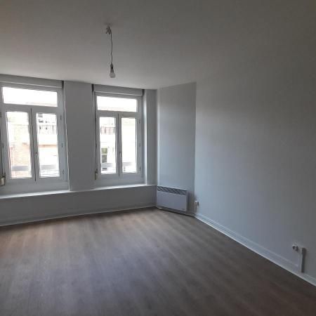 Location Appartement 2 pièces 49m² LILLE 59000 - Photo 1