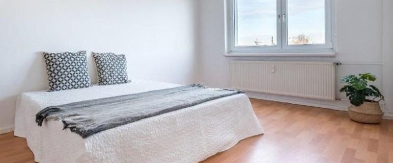Erstbezug nach Sanierung: zentral gelegene 2-Zimmer-Wohnung mit Balkon in Elbnähe - Photo 1