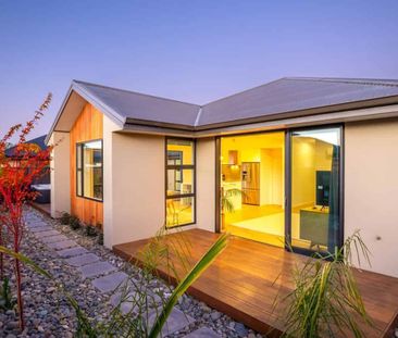 Berryfields, 3 bedrooms - Photo 1