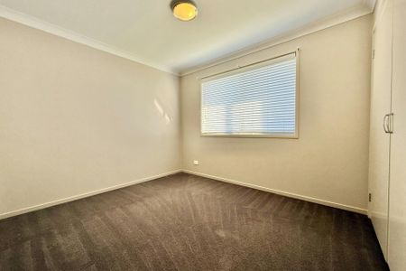 Spacious 4-Bedroom Family Home - Photo 5
