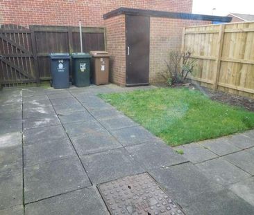 Kenton Rd, North Shields. . **great Family Home, NE29 - Photo 1
