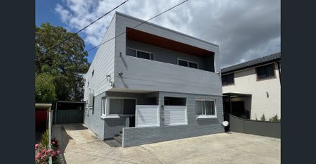 NEWELY RENOVATED FAMILY HOME - Photo 2