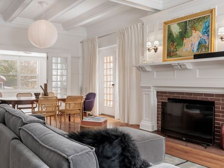 For Lease - 347 Walmer Road Unit# Main, Toronto, Ontario - Photo 3