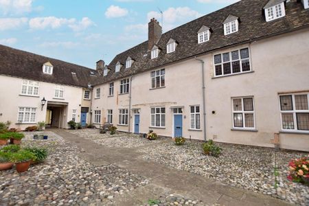 3 bedroom terraced house to rent - Photo 2