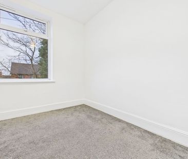 2 Bedroom - Photo 2