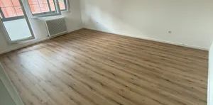 Großzügige 2 Zimmer Wohnung mit Loggia - Foto 2