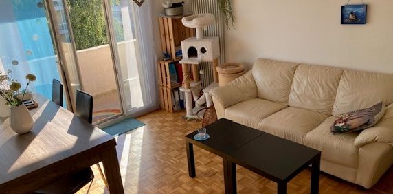 Appartement de 3 pièces situé au 3ème étage - Photo 2