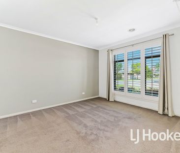 Perfectly Positioned in Edenbrook - Photo 3